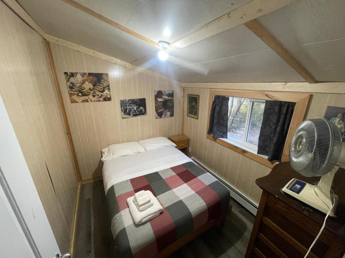 Ntj Moose Lake Cabin Bonnyville エクステリア 写真