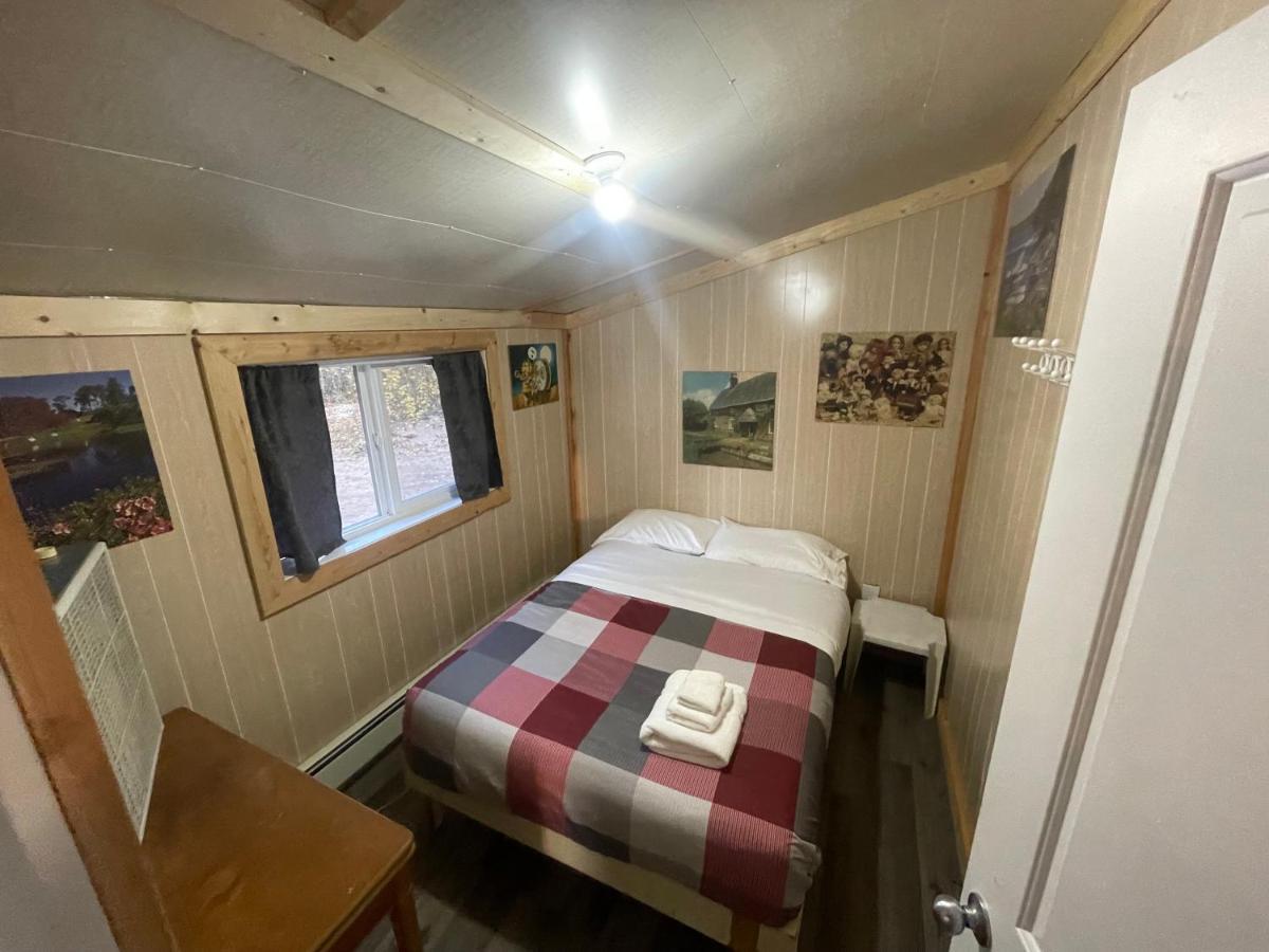 Ntj Moose Lake Cabin Bonnyville エクステリア 写真